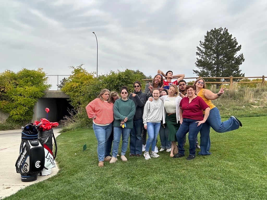 Glimpse of our team bonding after last Friday’s Quarterly Meeting Glimpse of our team bonding after last Friday’s Quarterly Meeting