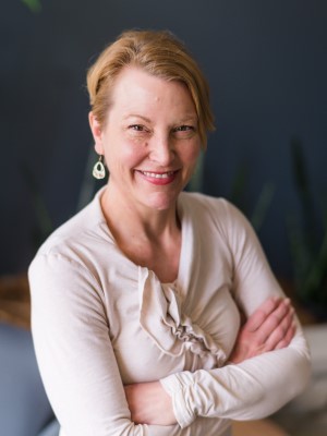 Kristi Cariveau