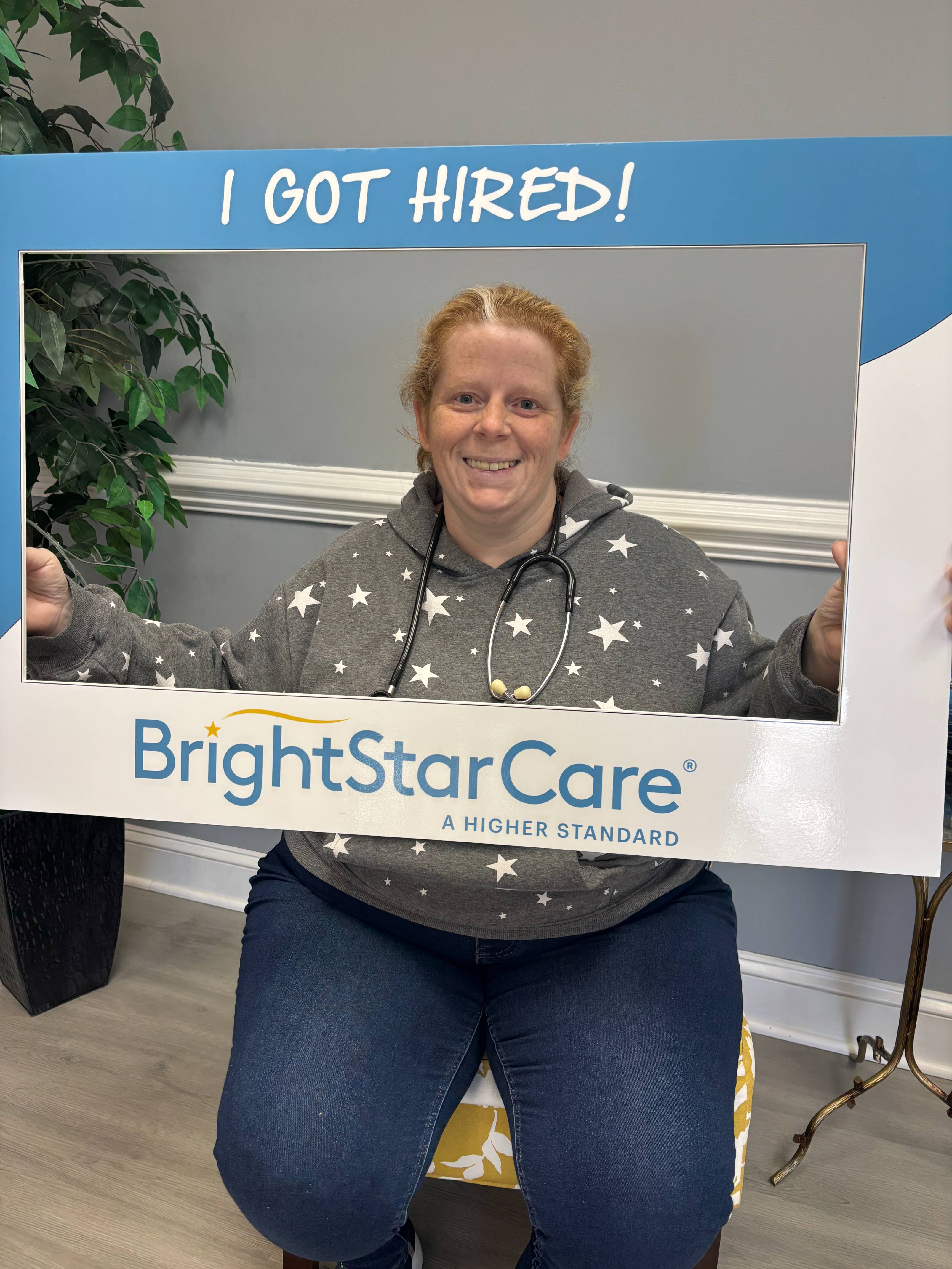 Elizabeth-PIC-(2).jpg Elizabeth-PIC-(2).jpg