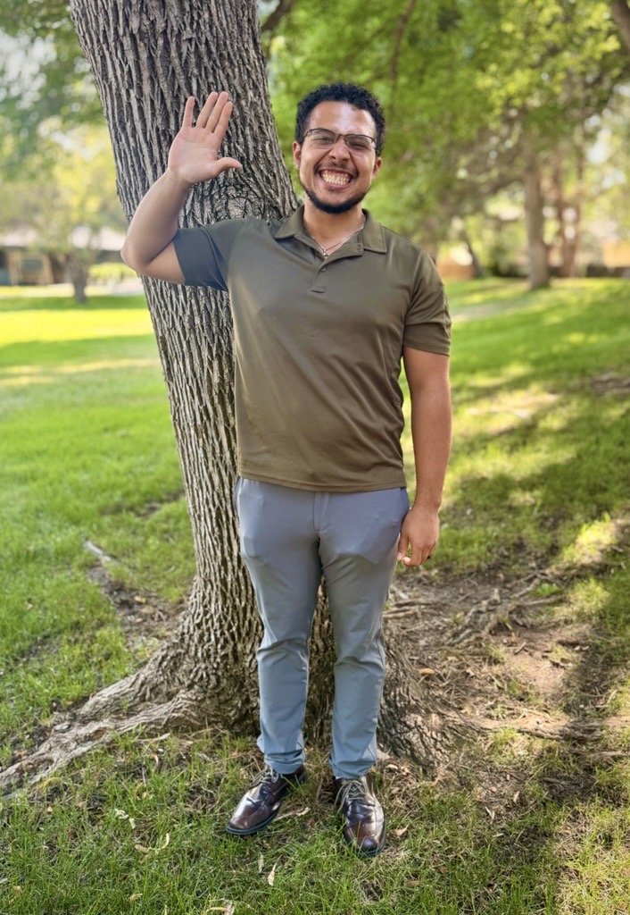 Lewis-(1).jpg Lewis-(1).jpg