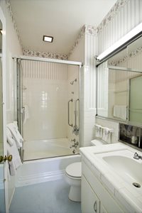 bigstock-outdated-bathroom-with-white-a-22133201.jpg