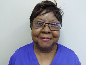 Deloris-Warren.jpg Deloris-Warren.jpg