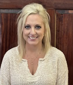 Valerie Lijana-Hinch, smiling