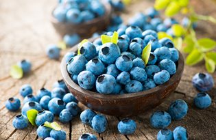 bigstock-Blueberry-on-wooden-table-back-97797563.jpg bigstock-Blueberry-on-wooden-table-back-97797563.jpg