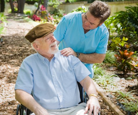 BrightStar Care offers numerous services for senior care in St. Louis MO, including in-home Alzheimer's care.