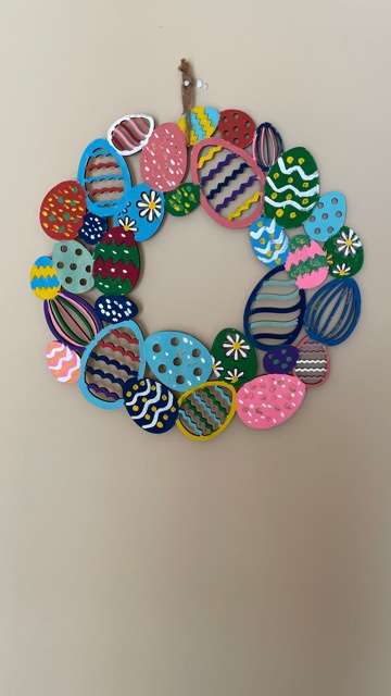 Easter-wreath-craft.jpg Easter-wreath-craft.jpg