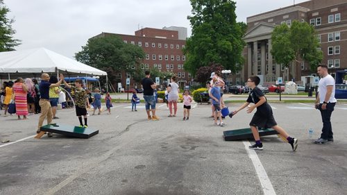 Cornhole-high-five.jpg