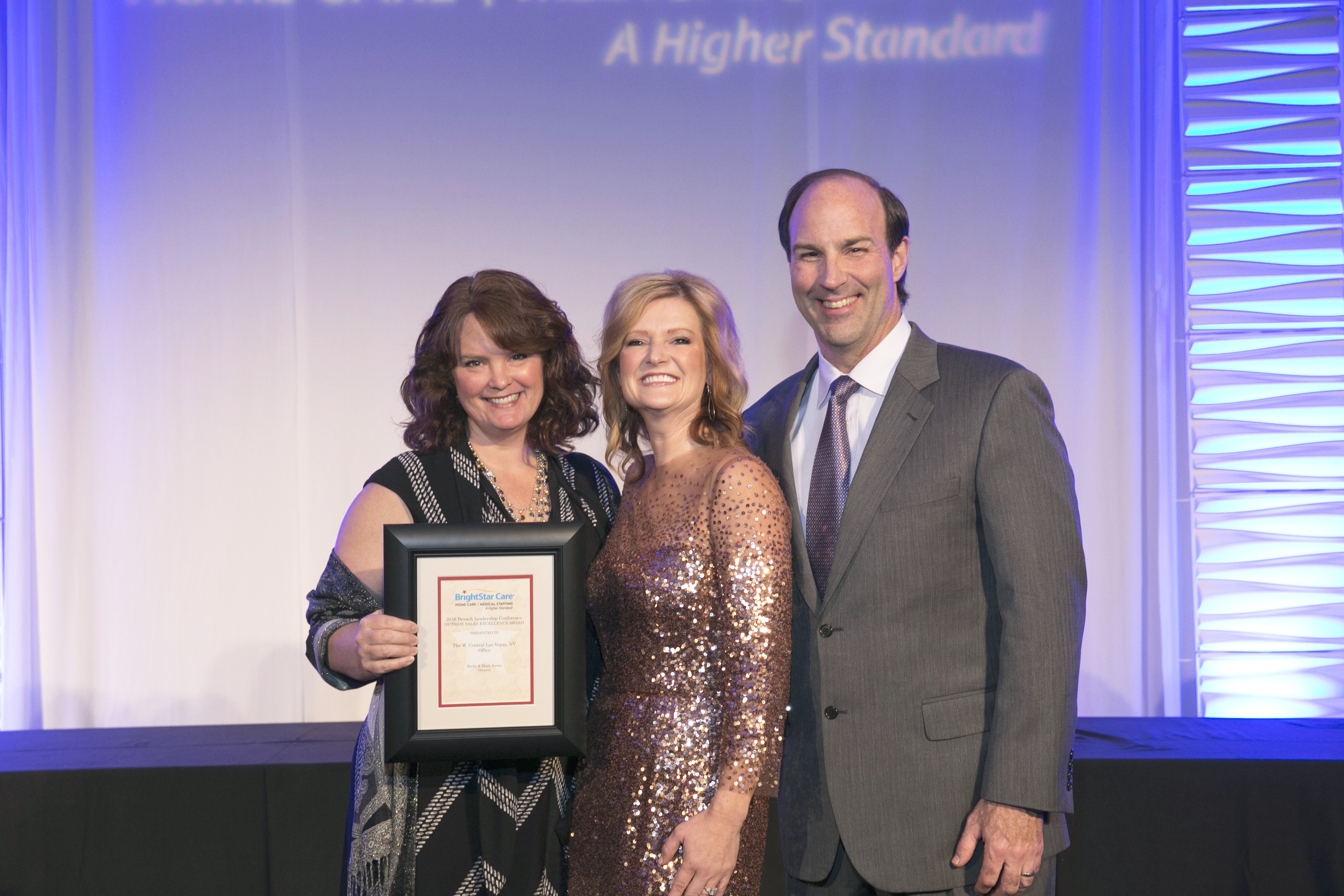 Vegas Award Photo (1)